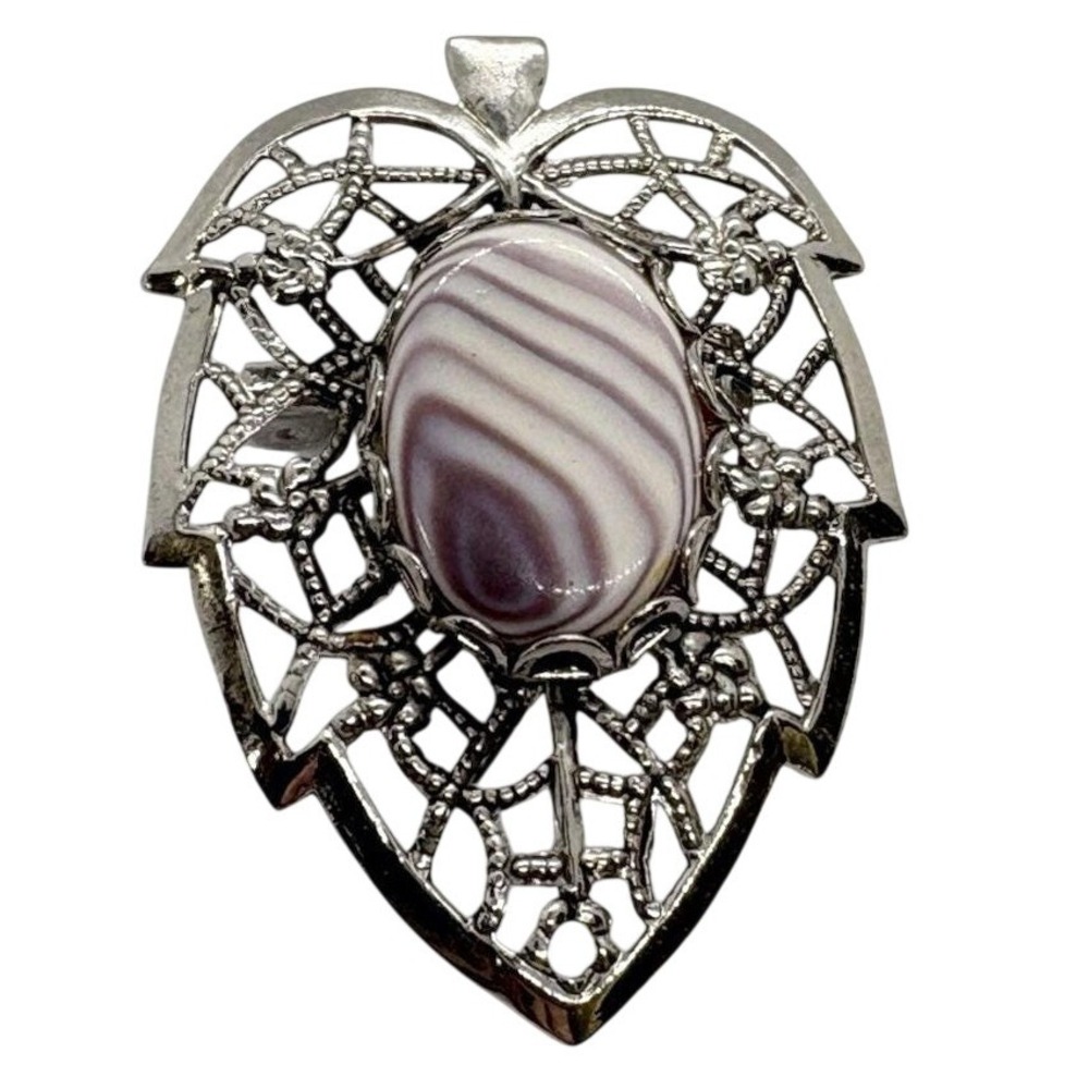 Vintage Silver-Tone‎ Filigree Leaf Brooch Pendant with Mauve Art Glass Cabochon